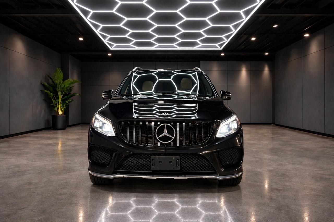 2018 Mercedes-Benz GLE-Class GLE 400 4MATIC SUV Photo1