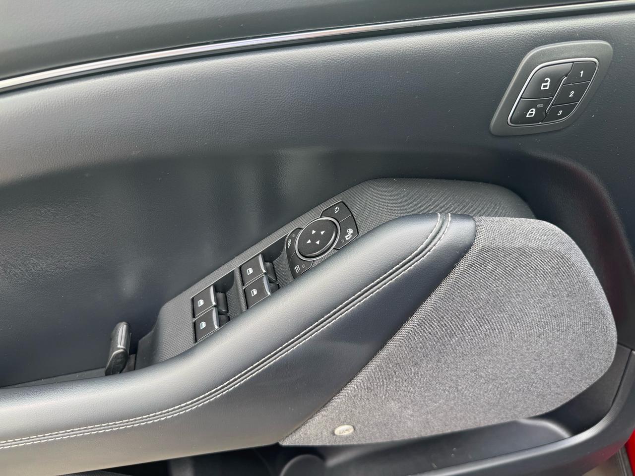 2021 Ford Mustang Mach-E Premium AWD Photo