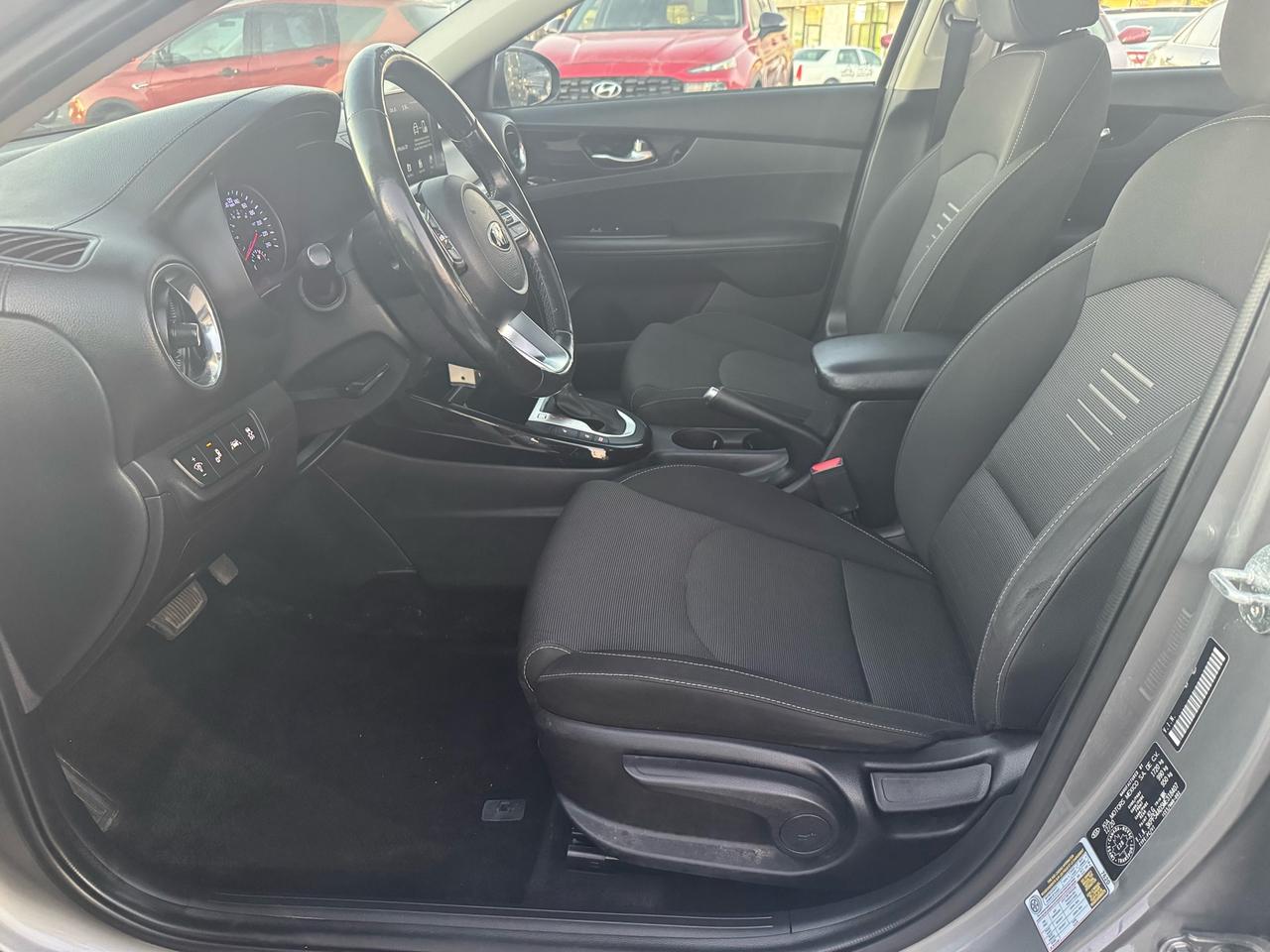 2021 Kia Forte EX IVT Photo