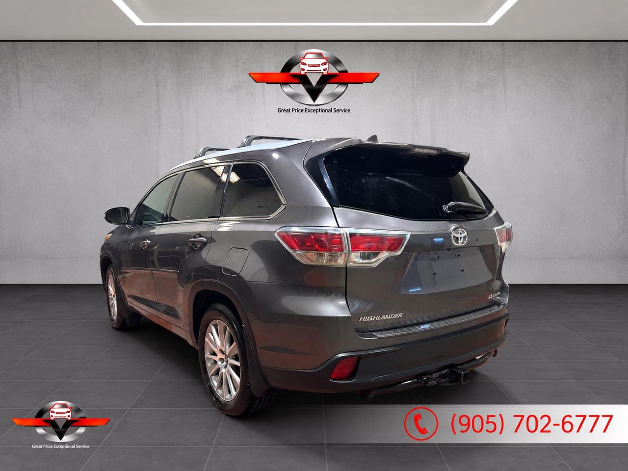 2016 Toyota Highlander AWD 4DR XLE Photo4