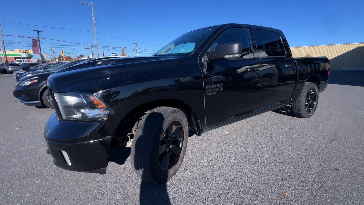 2021 RAM 1500 Classic SLT 4X4 Photo
