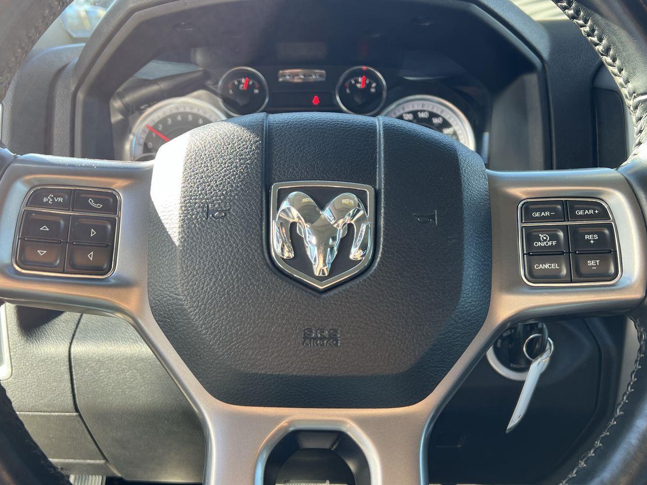 2021 RAM 1500 Classic SLT 4X4 Photo