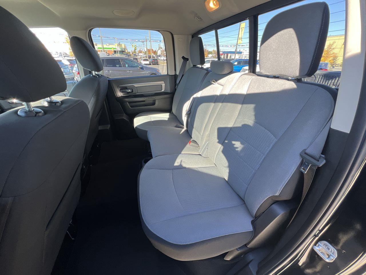 2021 RAM 1500 Classic SLT 4X4 Photo