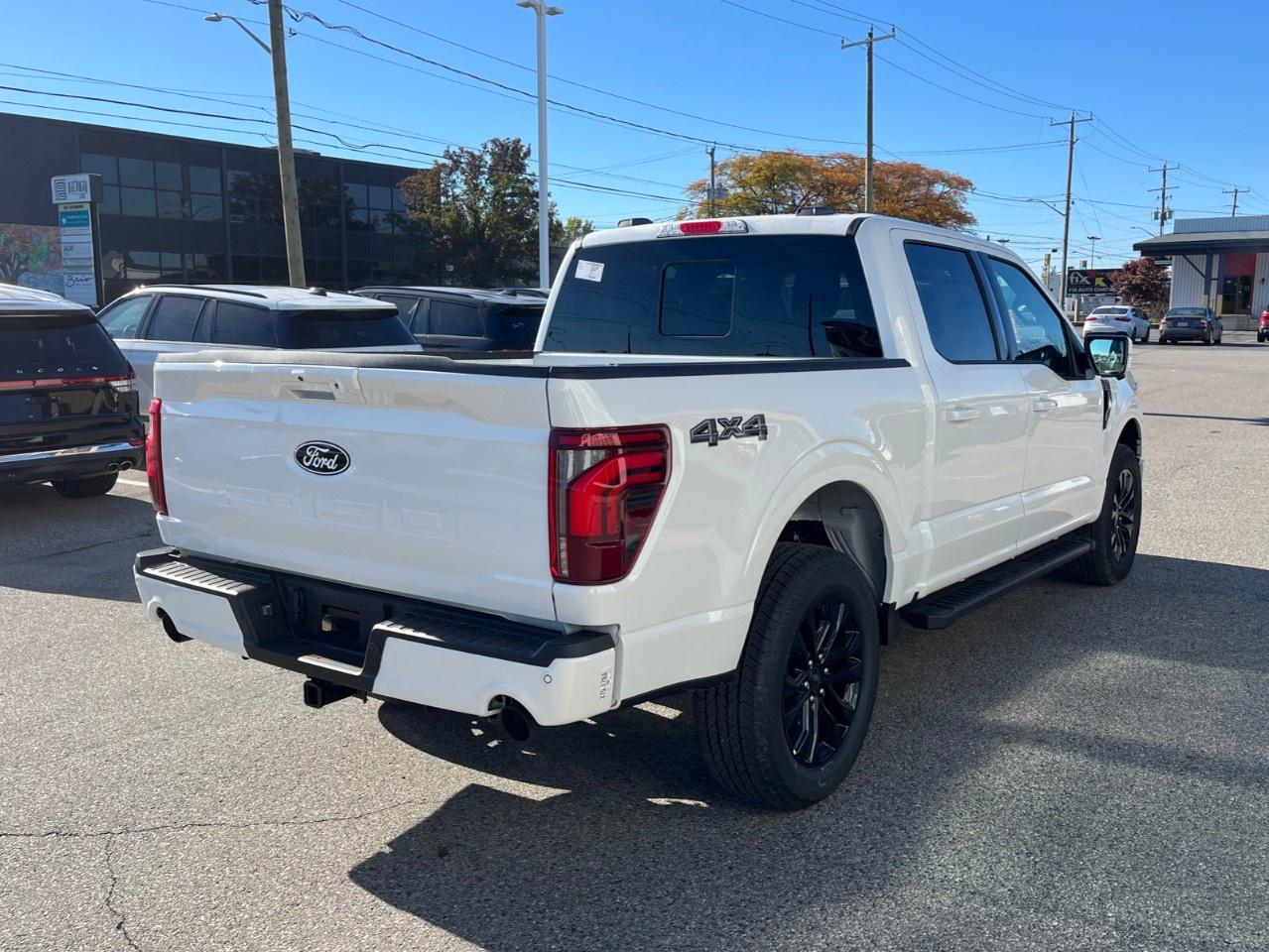 2026 Ford F-150 Lariat 4WD SuperCrew 5.5' Box Photo4