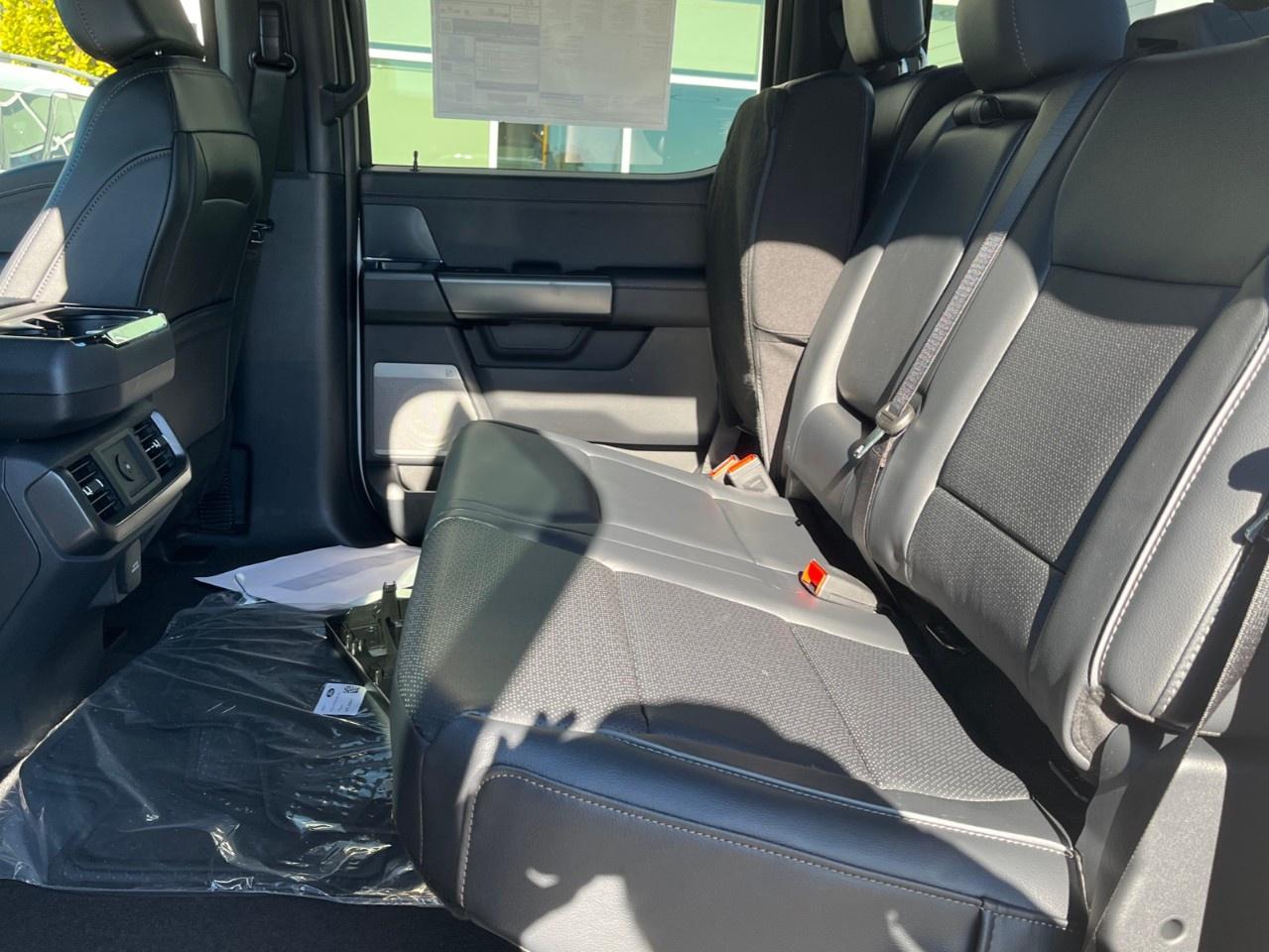 2026 Ford F-150 Lariat 4WD SuperCrew 5.5' Box Photo