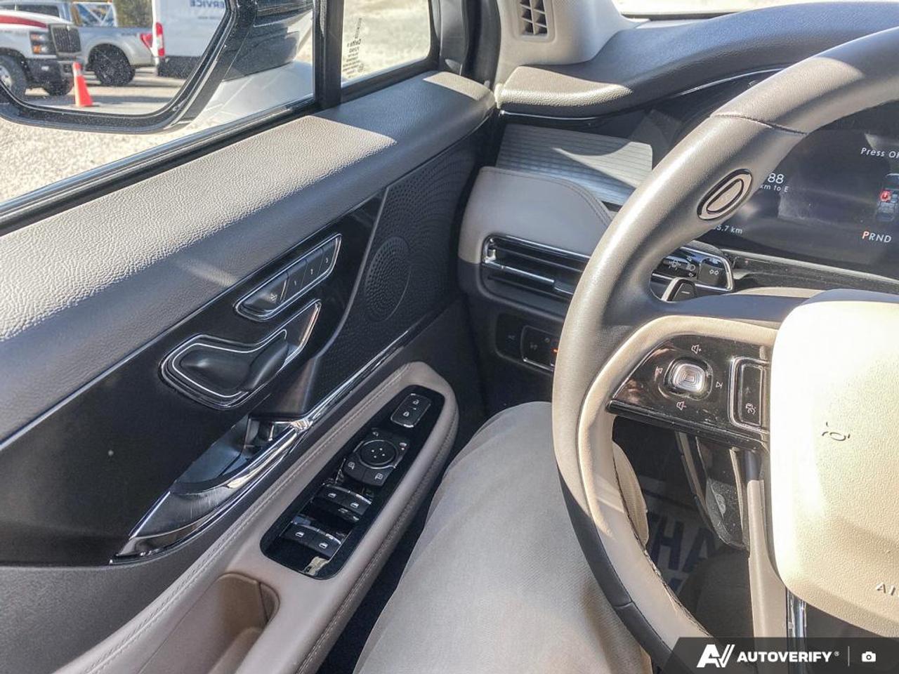 2024 Lincoln Corsair Premiere 2.0L | 6YR - 110KM POWERTRAIN | CO-PILOT 360 Photo