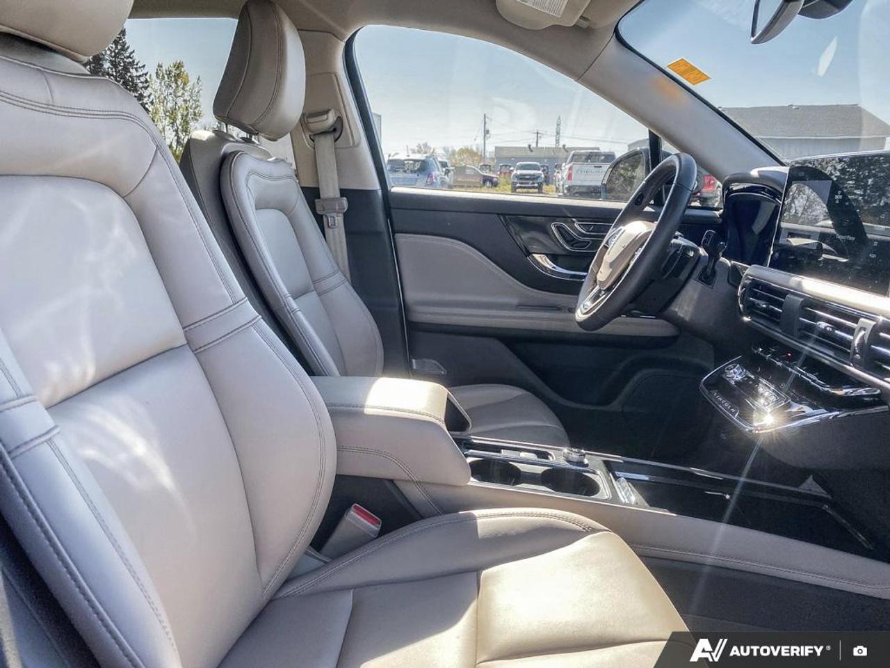 2024 Lincoln Corsair Premiere 2.0L | 6YR - 110KM POWERTRAIN | CO-PILOT 360 Photo