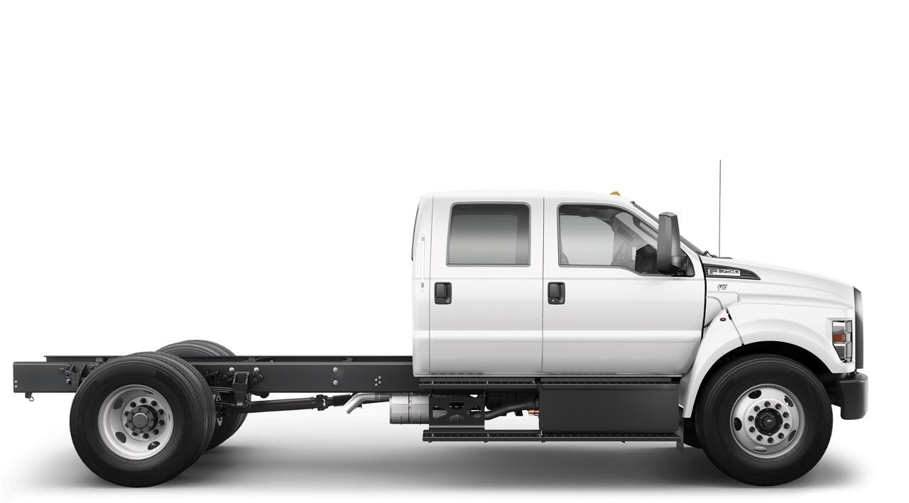 2026 Ford Super Duty F-750 Straight Frame F750 SUPER DUTY Photo4