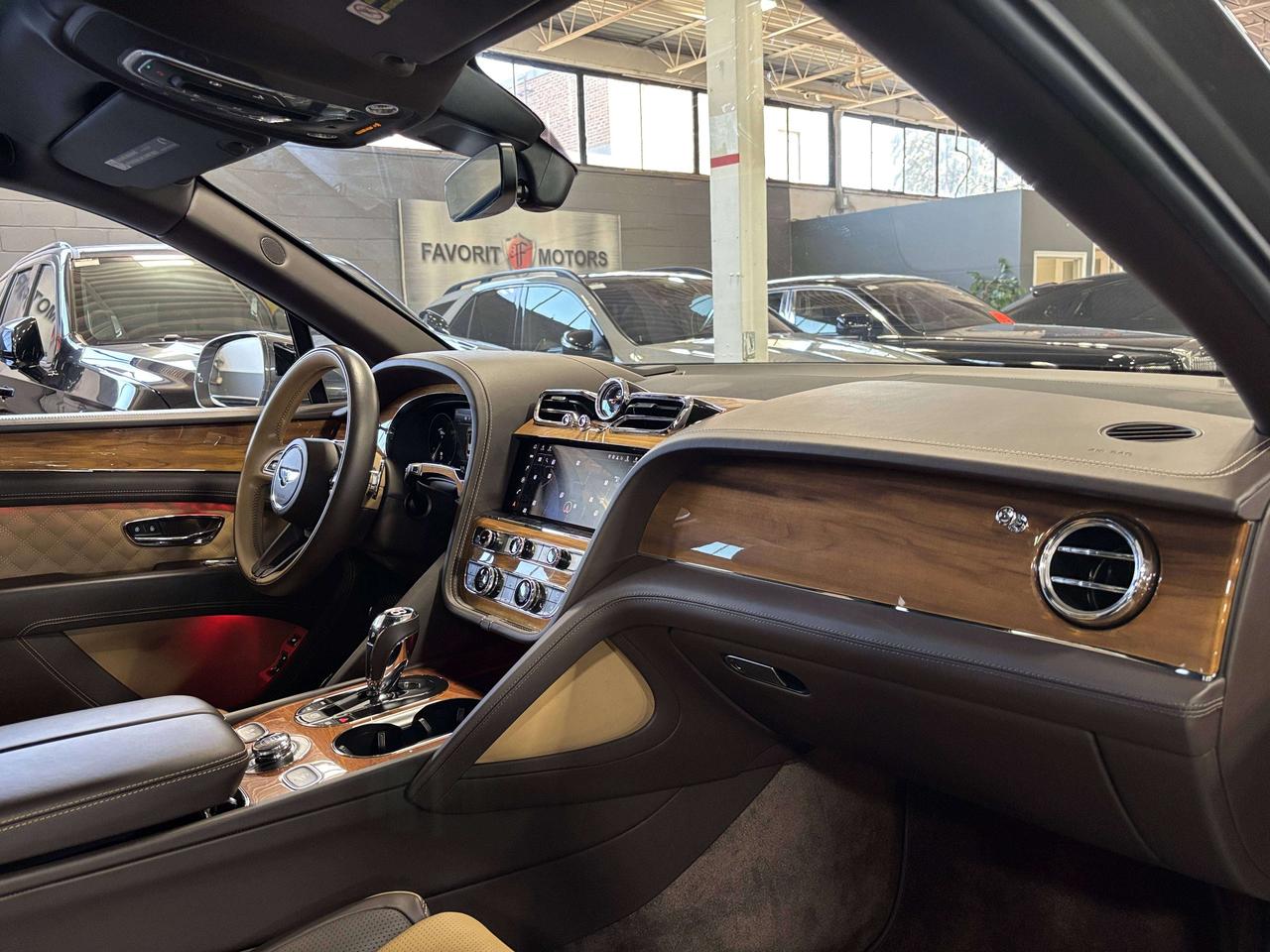2022 Bentley Bentayga V8|AWD| NO LUX TAX |NIGHTVISION|MASSAGE|HEADSUP|+ Photo