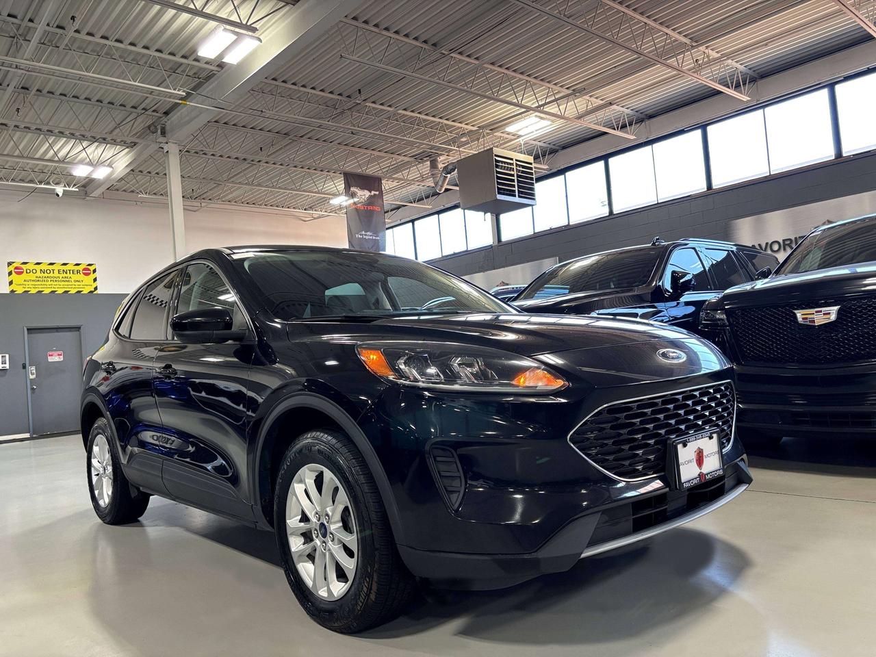 2021 Ford Escape SE Hybrid|AWD|NAV|ALLOYS|SIRIUSXM|SAFETYTECH|+++ Photo