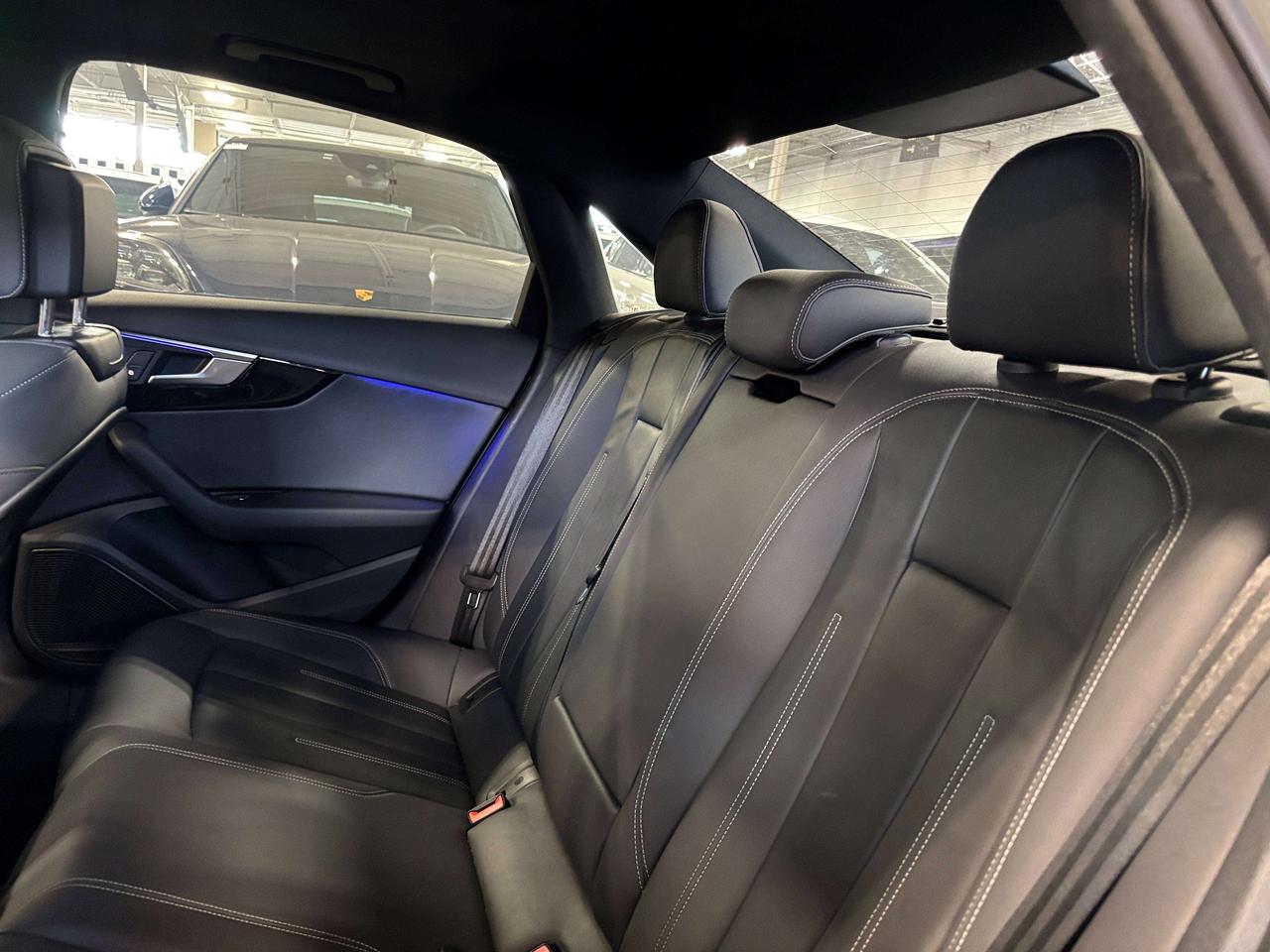 2020 Audi A4 Technik|S-LINE|QUATTRO|CLUSTERNAV|AMBIENT|BANGOLUF Photo