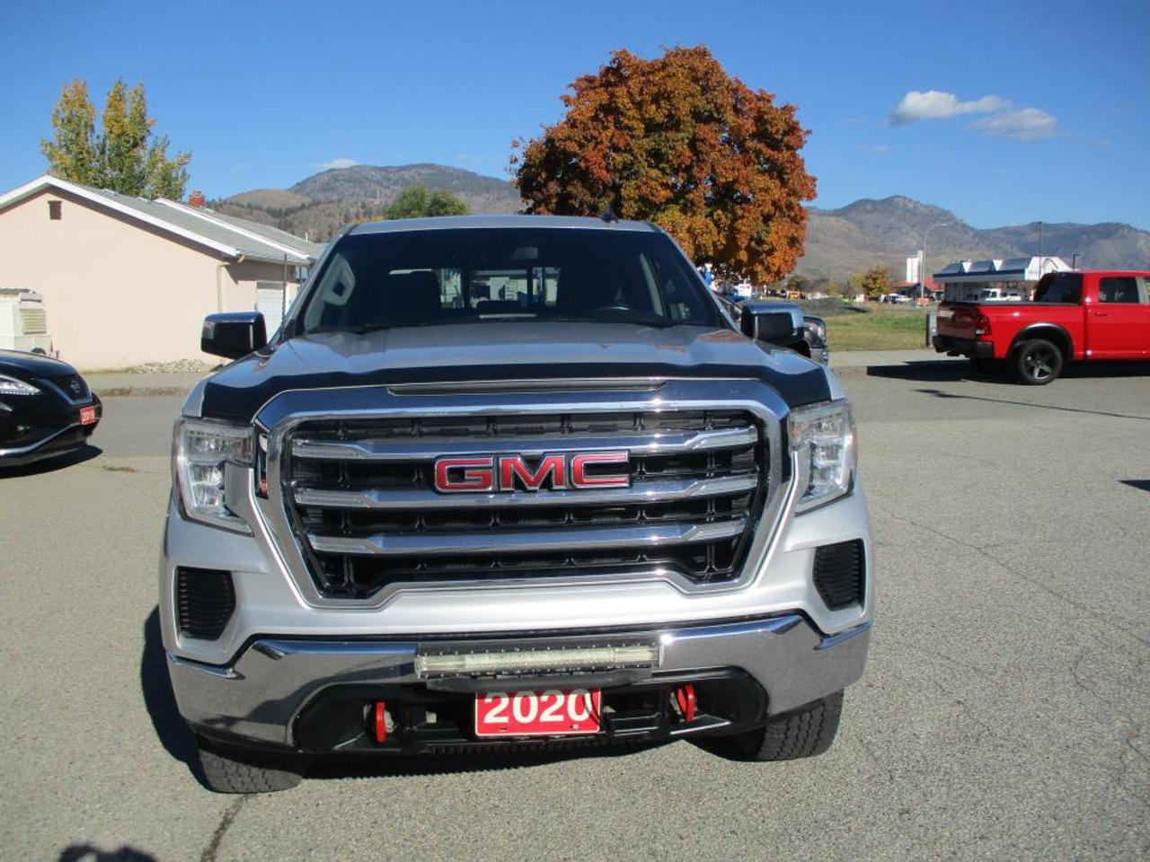 2020 GMC Sierra 1500 SLE CREW 4X4 DURAMAX - Photo #2