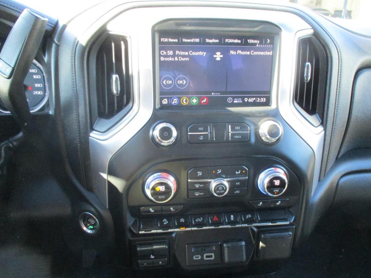 2020 GMC Sierra 1500 SLE CREW 4X4 DURAMAX Photo