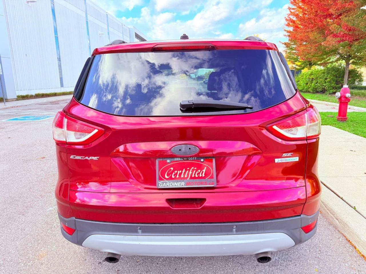 2014 Ford Escape SE Auto, FWD, 1.6L 4cyl, Gas Photo4