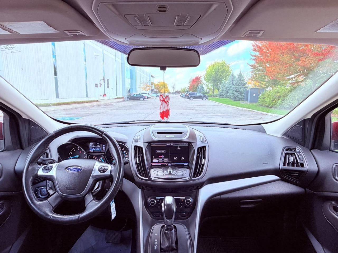 2014 Ford Escape SE Auto, FWD, 1.6L 4cyl, Gas Photo