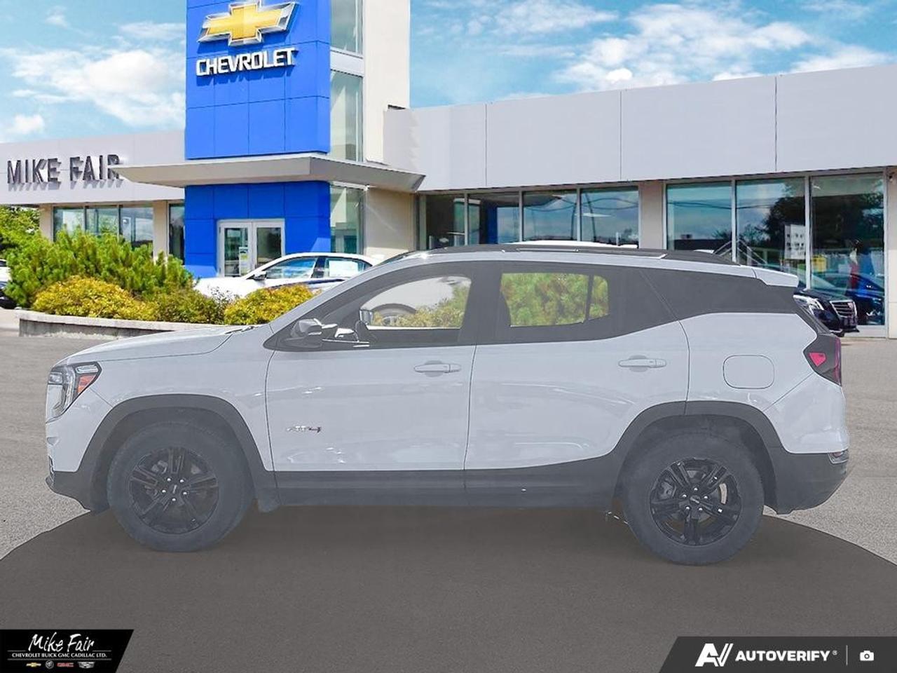 2023 GMC Terrain AWD AT4 Photo