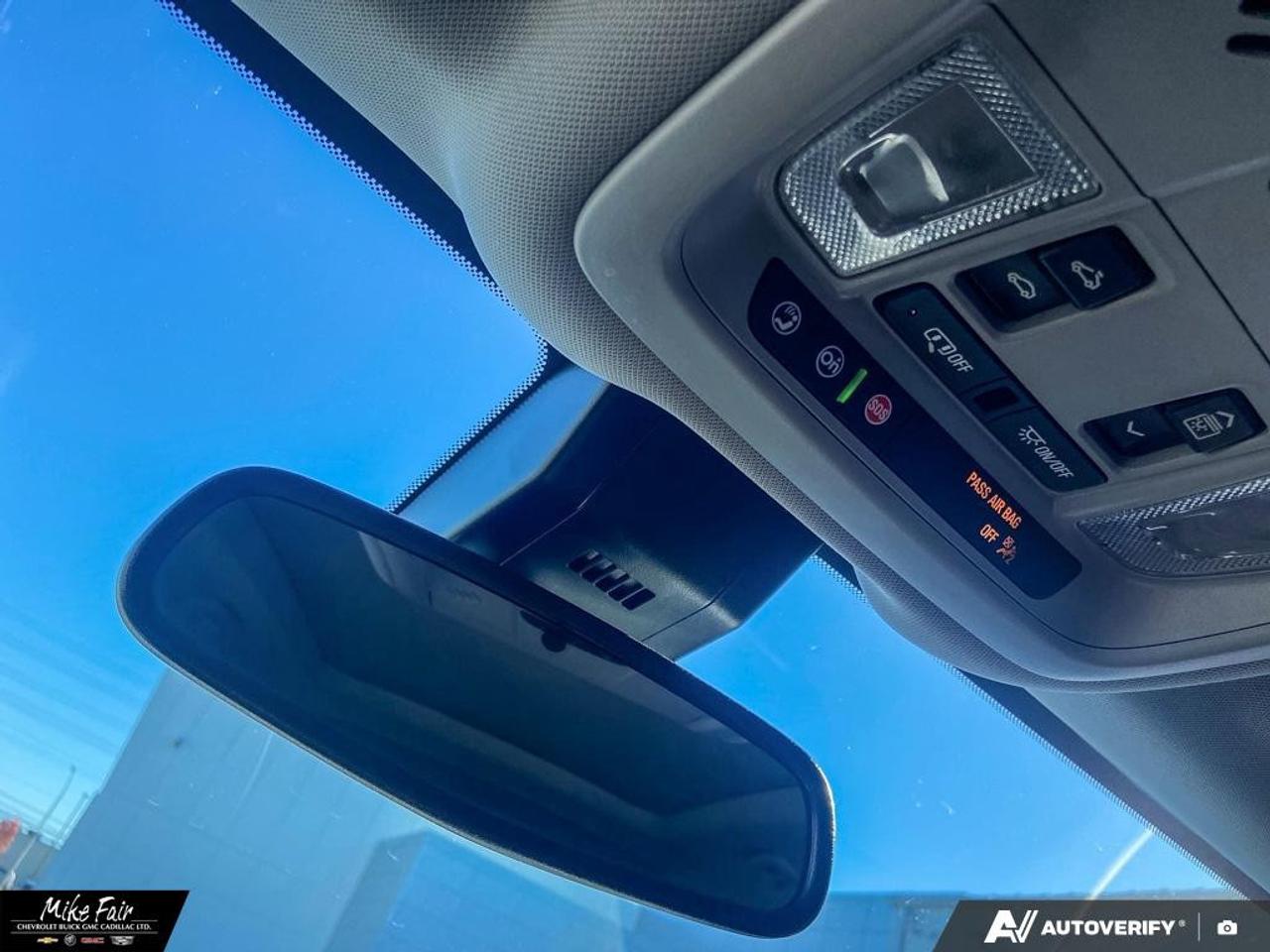 2023 GMC Terrain AWD AT4 Photo