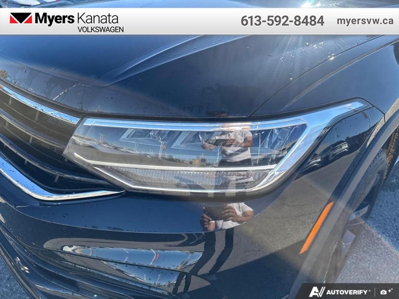 2024 Volkswagen Tiguan Comfortline R-Line Black Edition Photo