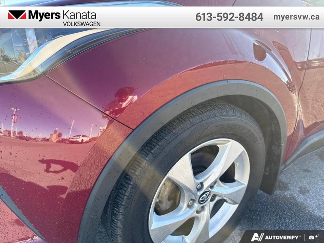 2019 Toyota C-HR FWD  -  Apple CarPlay -  Entune Audio Photo