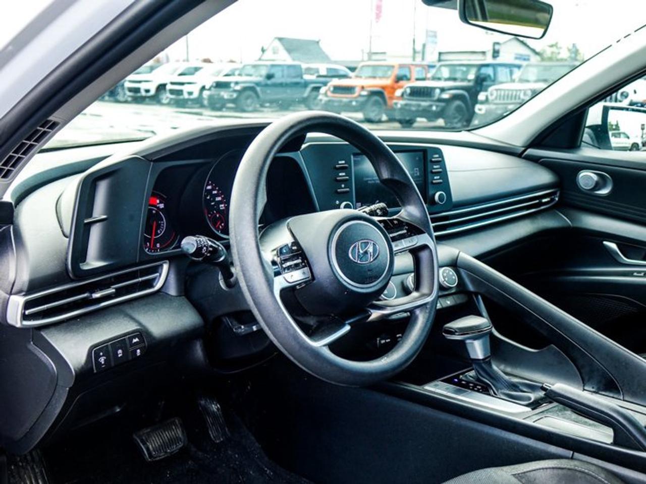 2022 Hyundai Elantra Essential IVT 2.0L I-4 | Intelligent Variable Transmission | Bluetooth | Drive Mode Select Photo