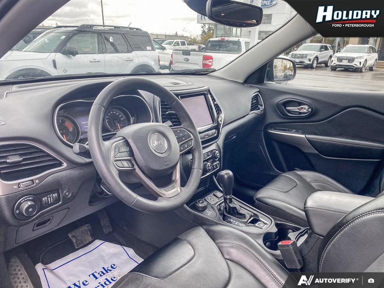 2022 Jeep Cherokee Limited Photo