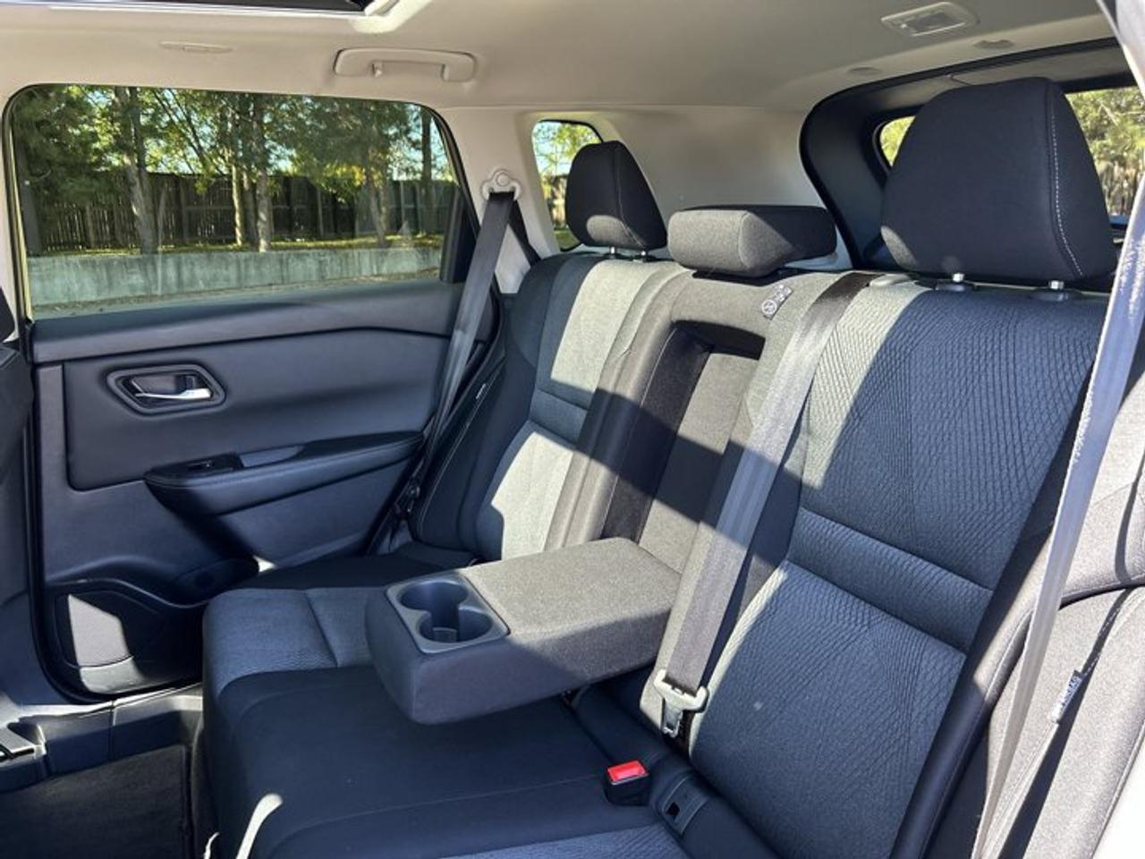 2026 Nissan Rogue SV AWD | No Accidents | Pano. Sunroof | Heated Steering Photo