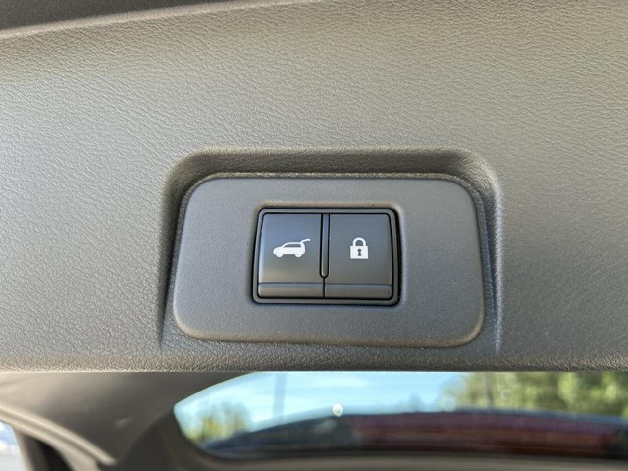 2026 Nissan Rogue SV AWD | No Accidents | Pano. Sunroof | Heated Steering Photo