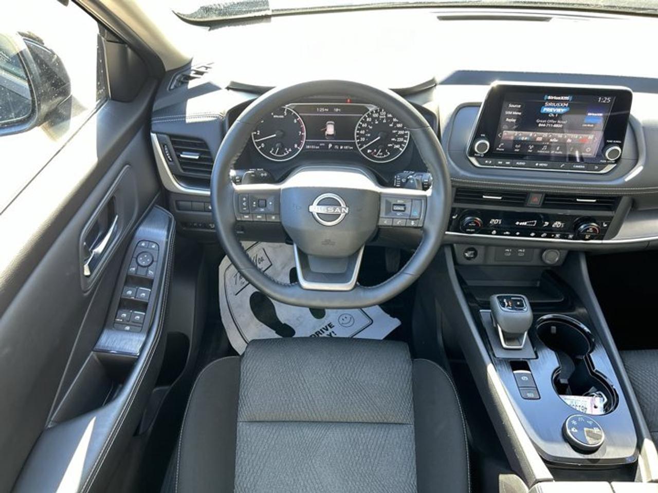 2026 Nissan Rogue SV AWD | No Accidents | Pano. Sunroof | Heated Steering Photo