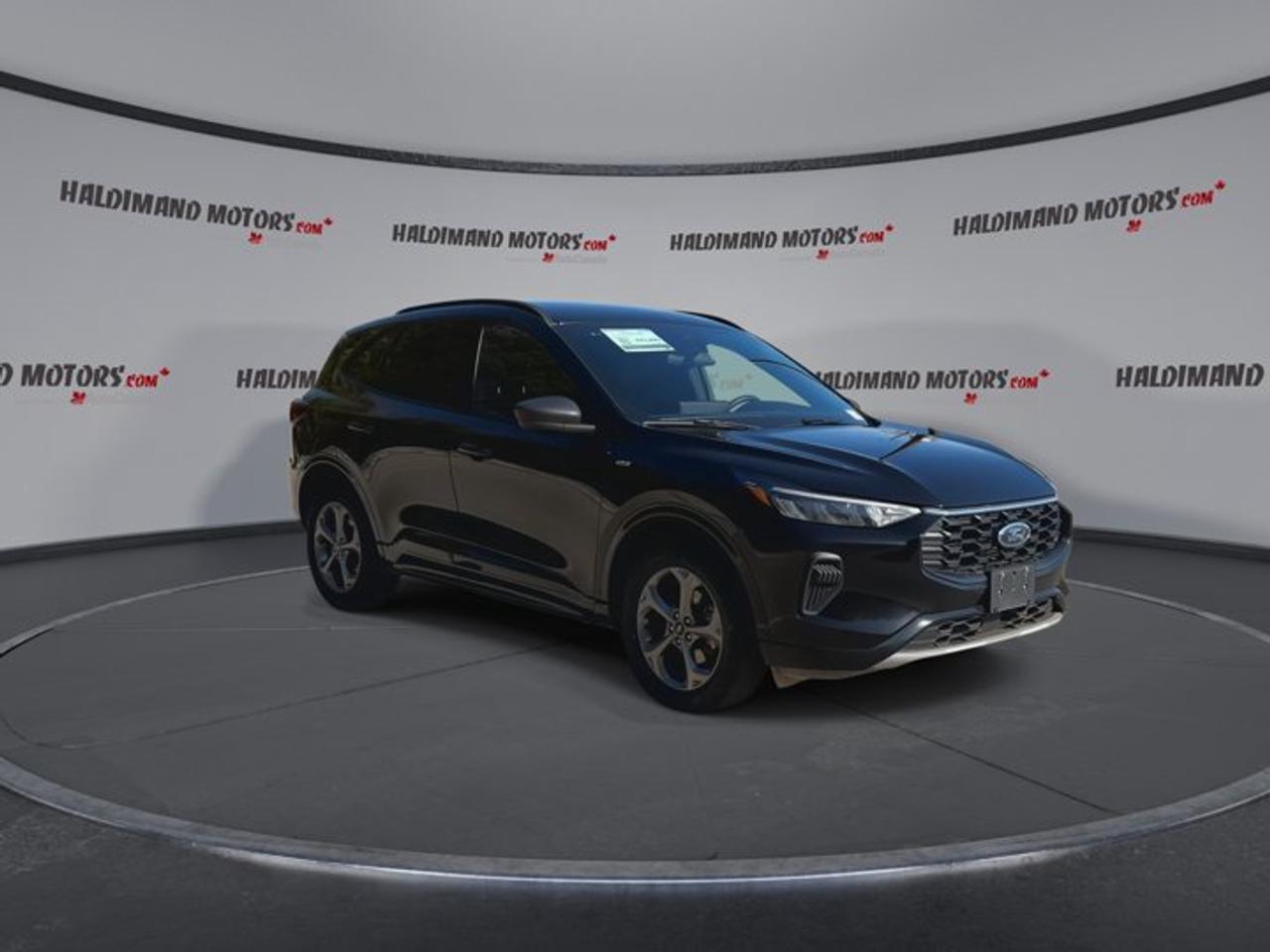 2024 Ford Escape ST-Line AWD | No Accidents | Heated Steering Photo5