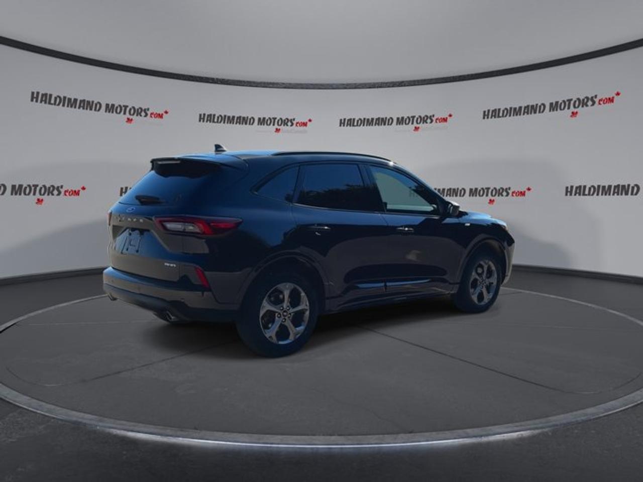 2024 Ford Escape ST-Line AWD | No Accidents | Heated Steering Photo