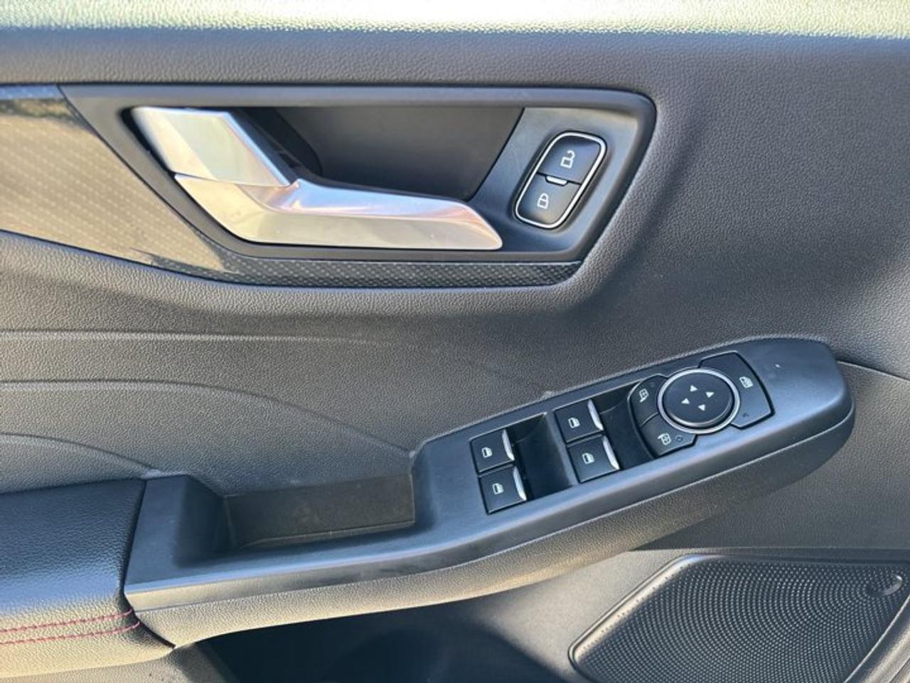 2024 Ford Escape ST-Line AWD | No Accidents | Heated Steering Photo