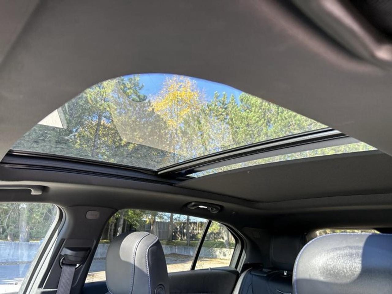 2024 Cadillac XT4 Sport AWD | No Accidents | Leather Seats | Vent. Front Seats Photo