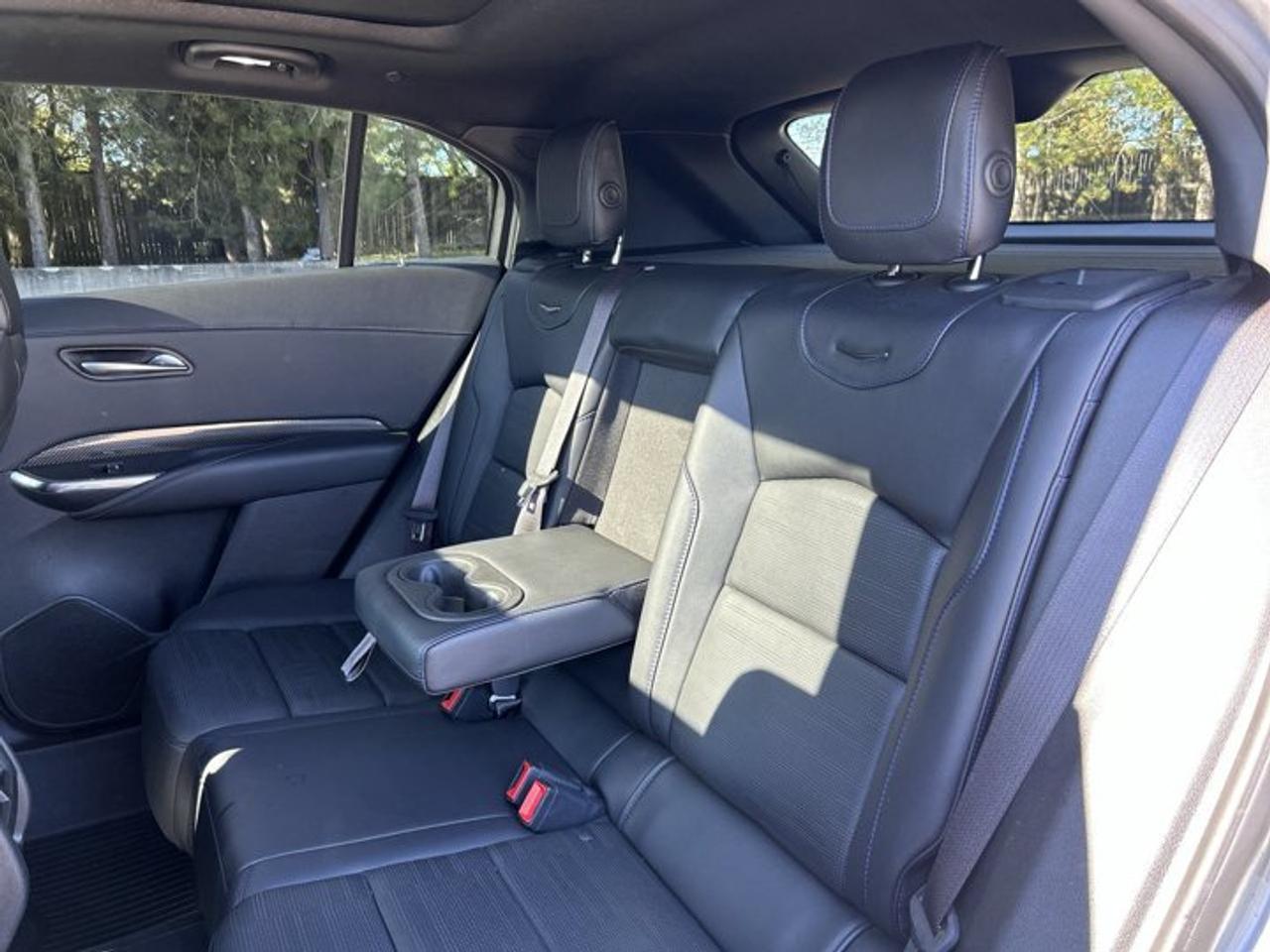 2024 Cadillac XT4 Sport AWD | No Accidents | Leather Seats | Vent. Front Seats Photo