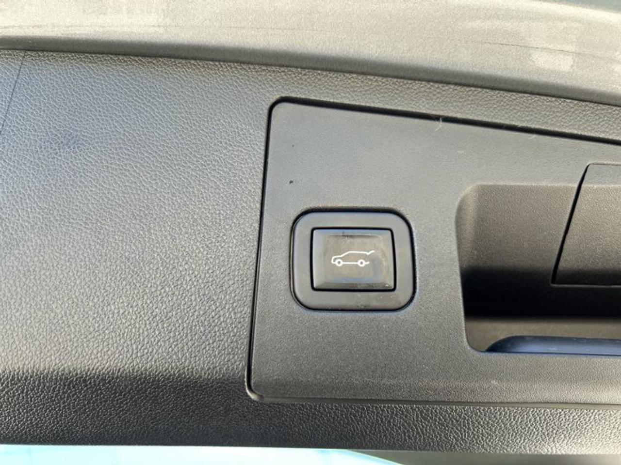 2024 Cadillac XT4 Sport AWD | No Accidents | Leather Seats | Vent. Front Seats Photo