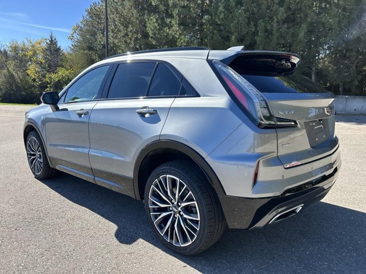 2024 Cadillac XT4 Sport AWD | No Accidents | Leather Seats | Vent. Front Seats Photo