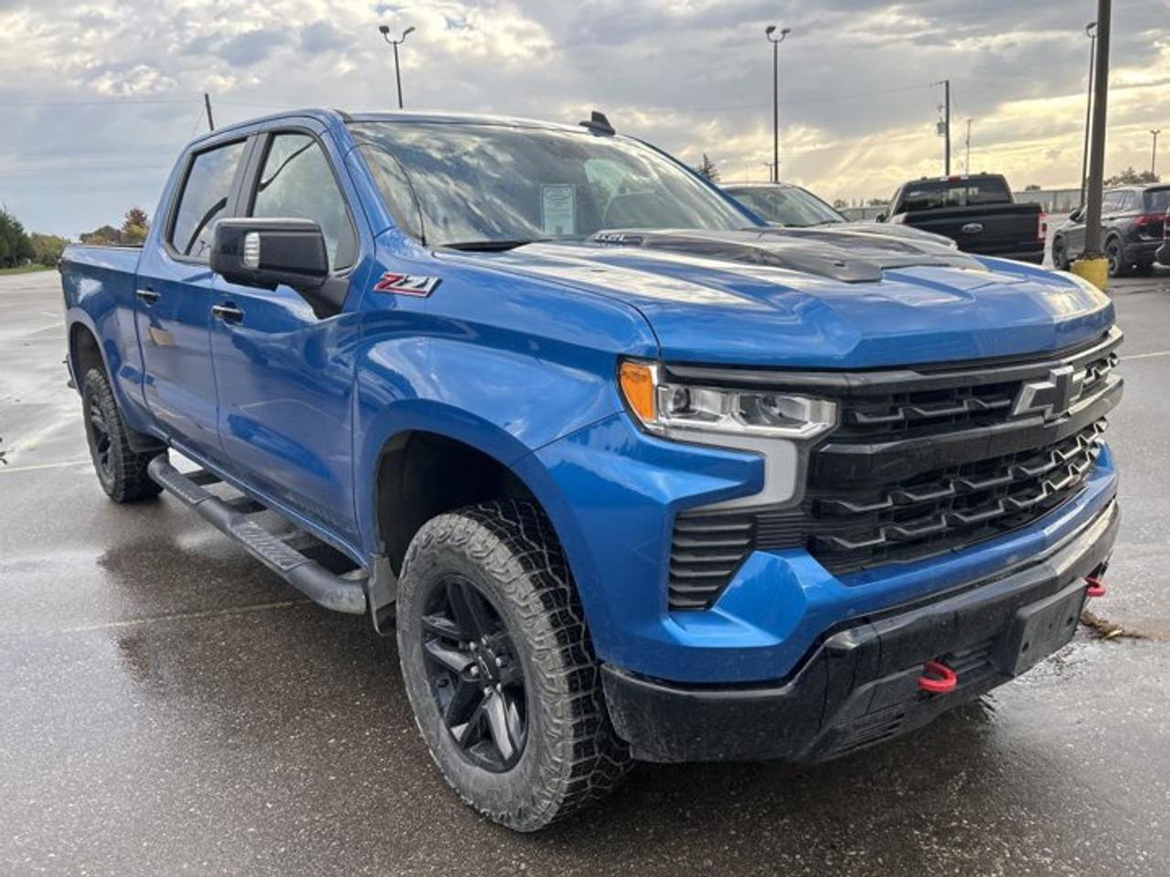 2023 Chevrolet Silverado 1500 LT Trail Boss Z71 Crew Cab 6.5' Box 4WD | One Owner | No Acc. Photo3