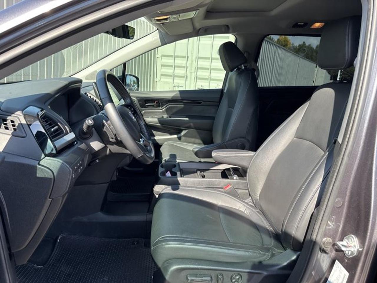 2022 Honda Odyssey EX-L | No Accidents | Sunroof | Leather Seats | Heated Steering Photo
