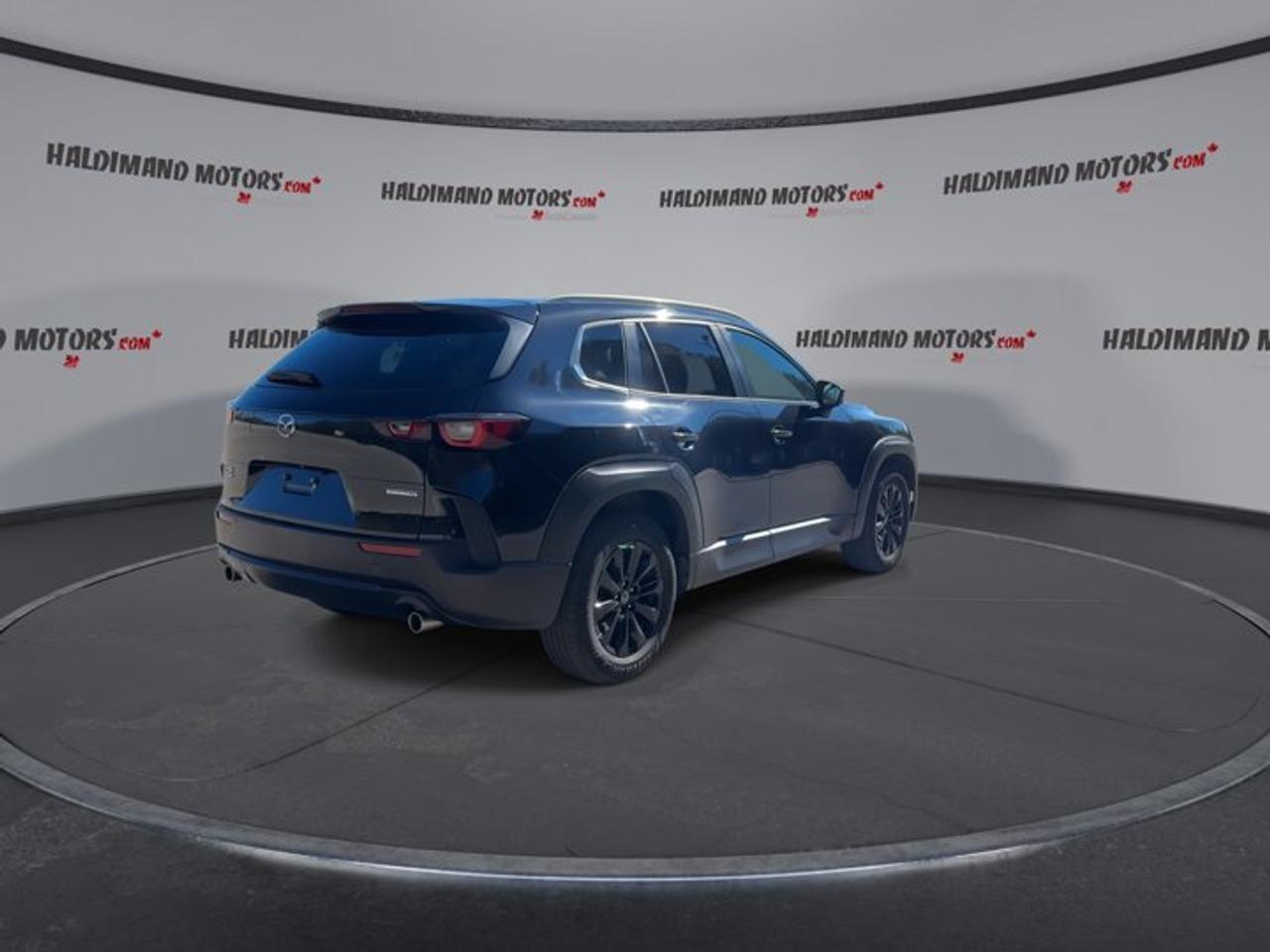 2024 Mazda CX-50 GS-L AWD | One Owner | Pano. Sunroof | Heated Steering Photo