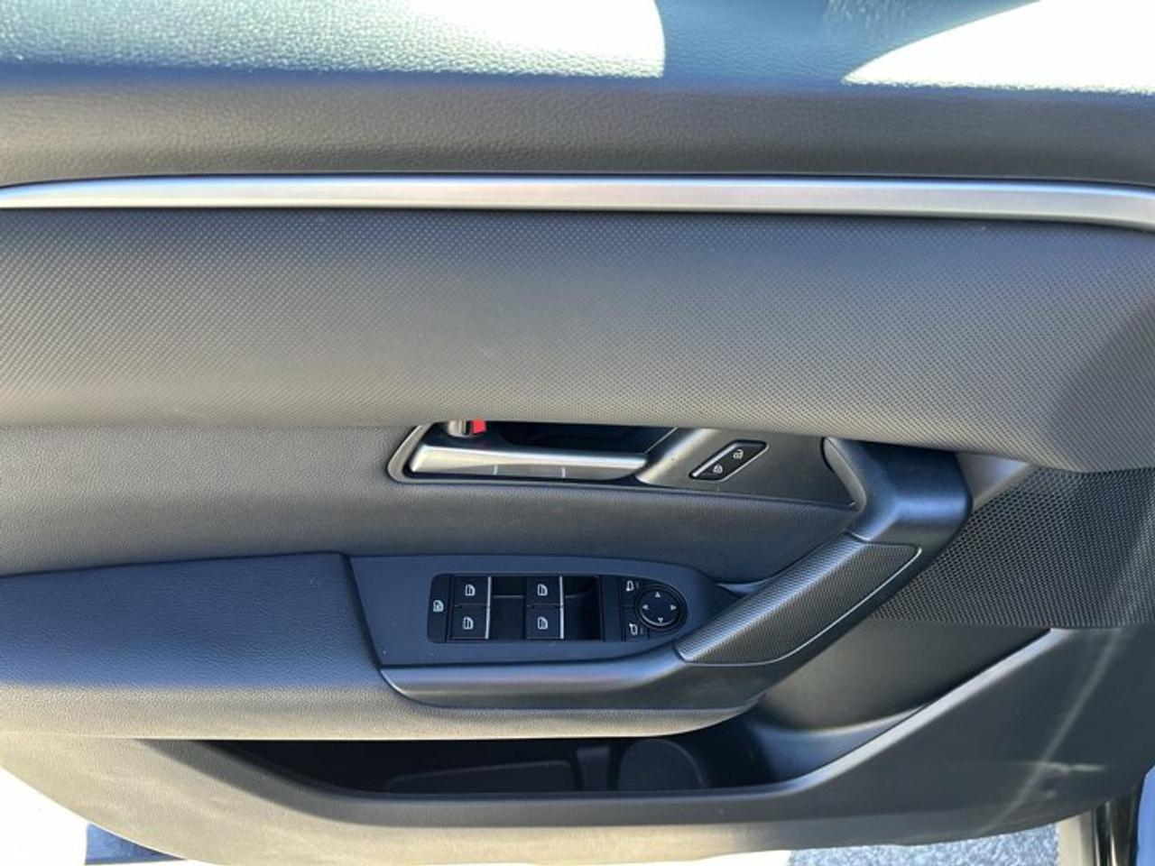 2024 Mazda CX-50 GS-L AWD | One Owner | Pano. Sunroof | Heated Steering Photo