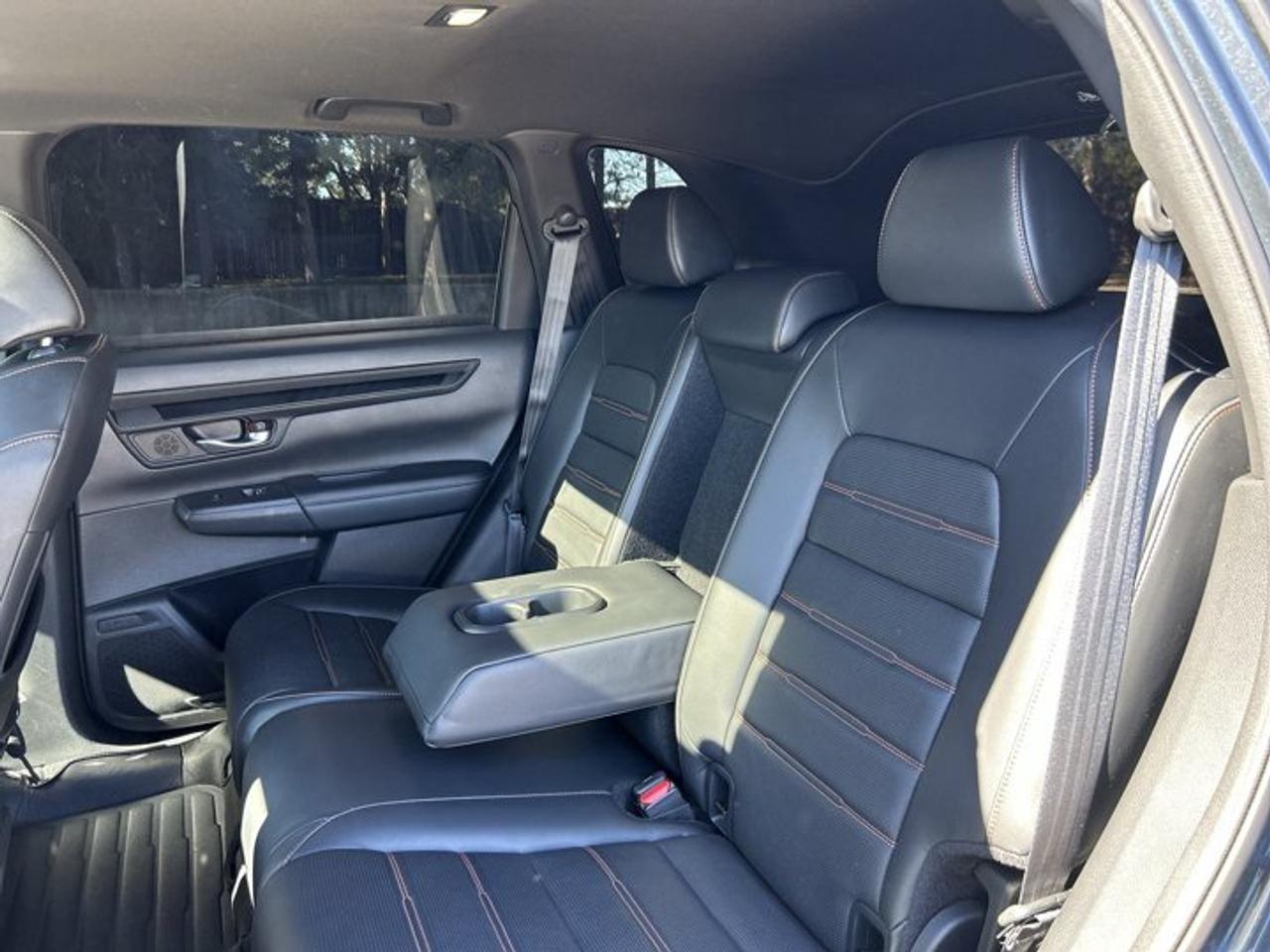 2024 Honda CR-V Hybrid EX-L AWD | No Accidents | Leather Seats | Heated Steering Photo
