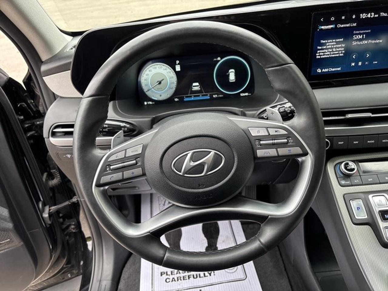 2025 Hyundai PALISADE Urban AWD | No Accidents | Sunroof | Vent. Front Seats Photo
