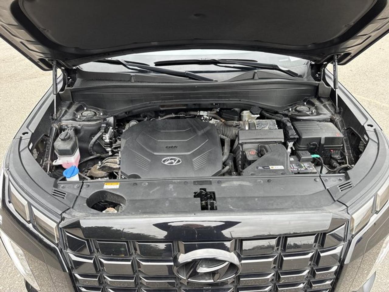 2025 Hyundai PALISADE Urban AWD | No Accidents | Sunroof | Vent. Front Seats Photo