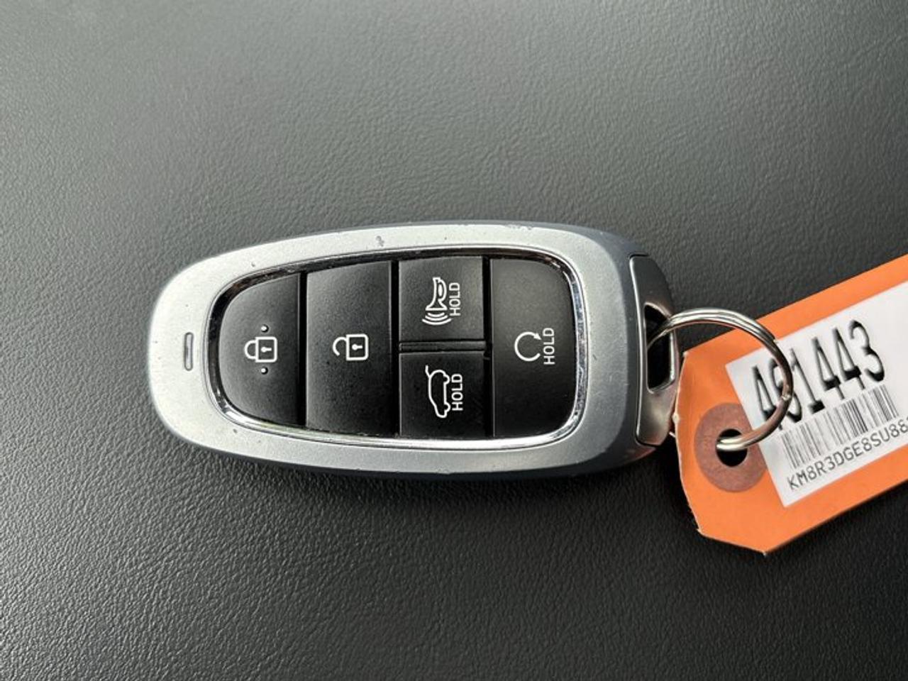 2025 Hyundai PALISADE Urban AWD | No Accidents | Sunroof | Vent. Front Seats Photo