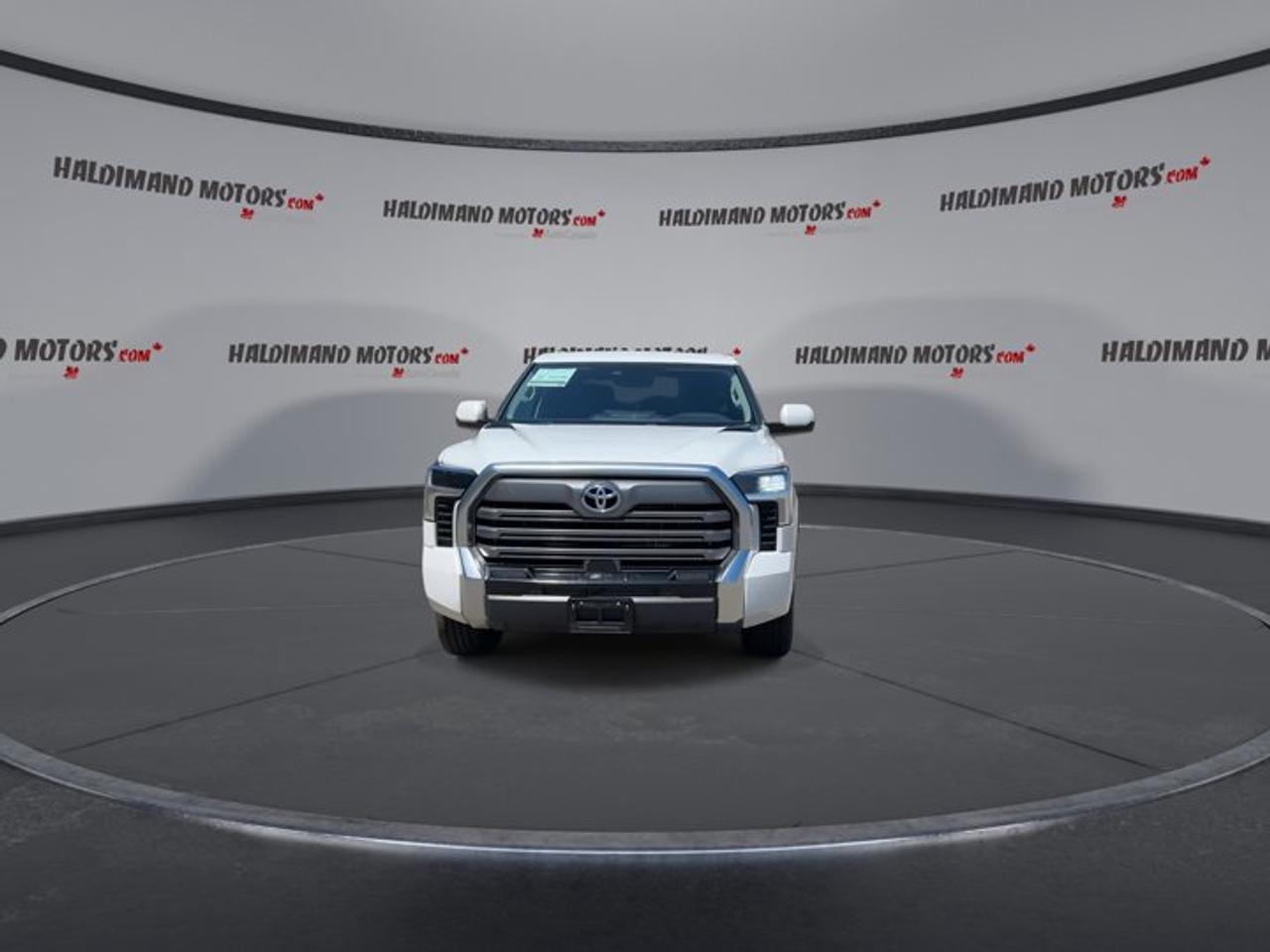 2023 Toyota Tundra Limited Hybrid CrewMax 6.5' Bed 4x4 | No Accidents Photo