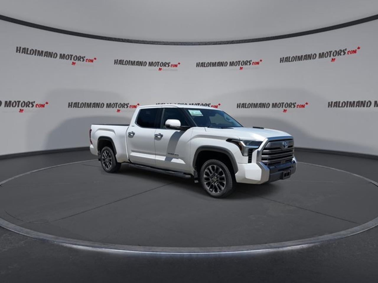 2023 Toyota Tundra Limited Hybrid CrewMax 6.5' Bed 4x4 | No Accidents Photo