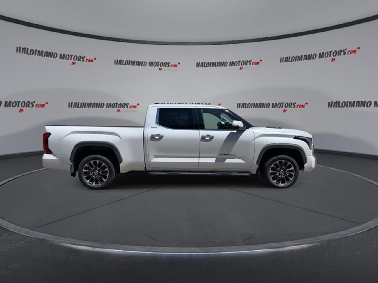 2023 Toyota Tundra Limited Hybrid CrewMax 6.5' Bed 4x4 | No Accidents Photo