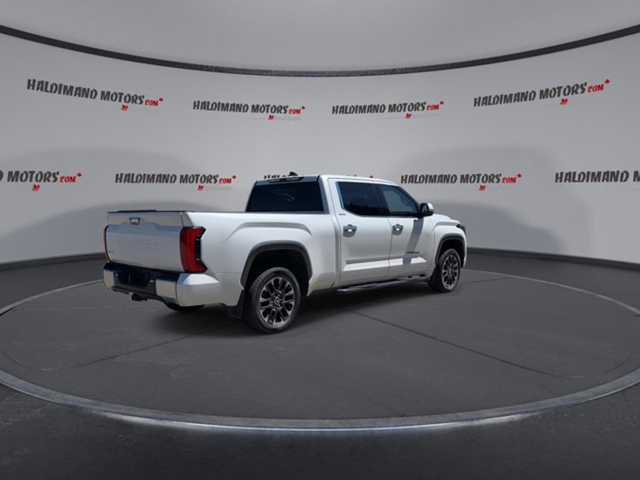 2023 Toyota Tundra Limited Hybrid CrewMax 6.5' Bed 4x4 | No Accidents Photo