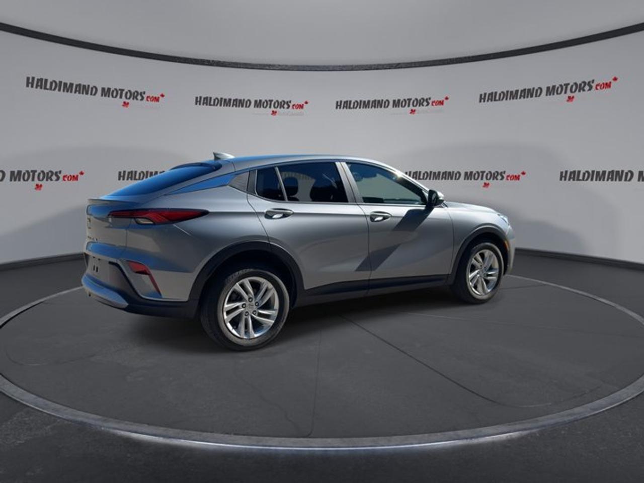 2024 Buick Envista Preferred FWD | No Accidents | Heated Steering Photo