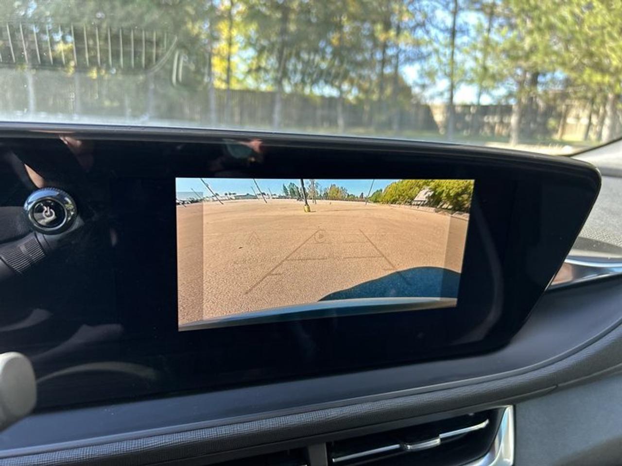 2024 Buick Envista Preferred FWD | No Accidents | Heated Steering Photo
