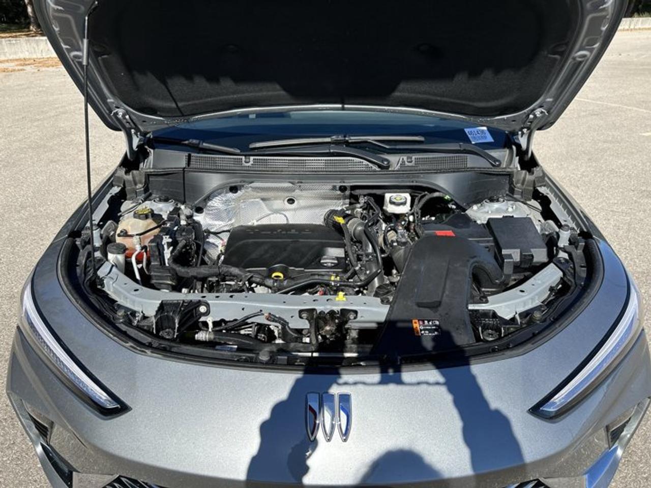 2024 Buick Envista Preferred FWD | No Accidents | Heated Steering Photo